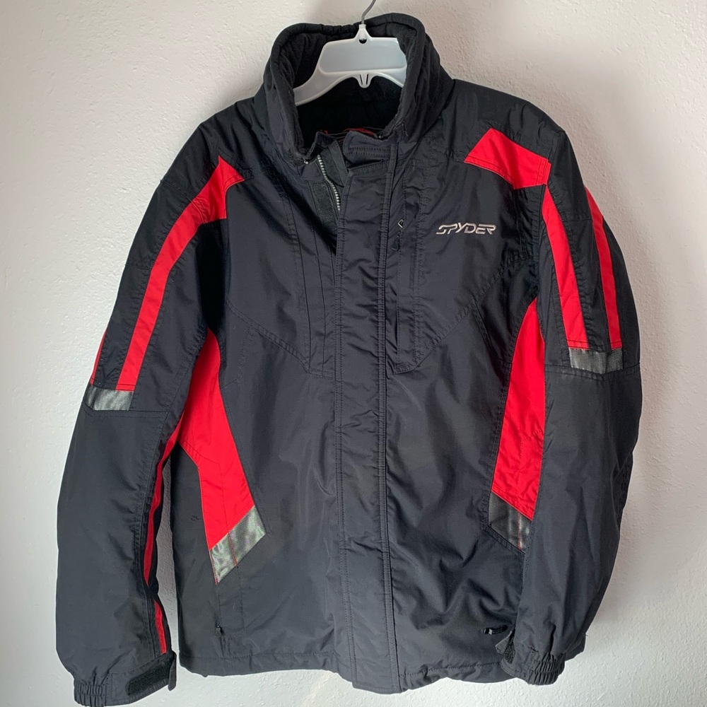 Spyder man coats size L.🍒🍀🍒🍀
